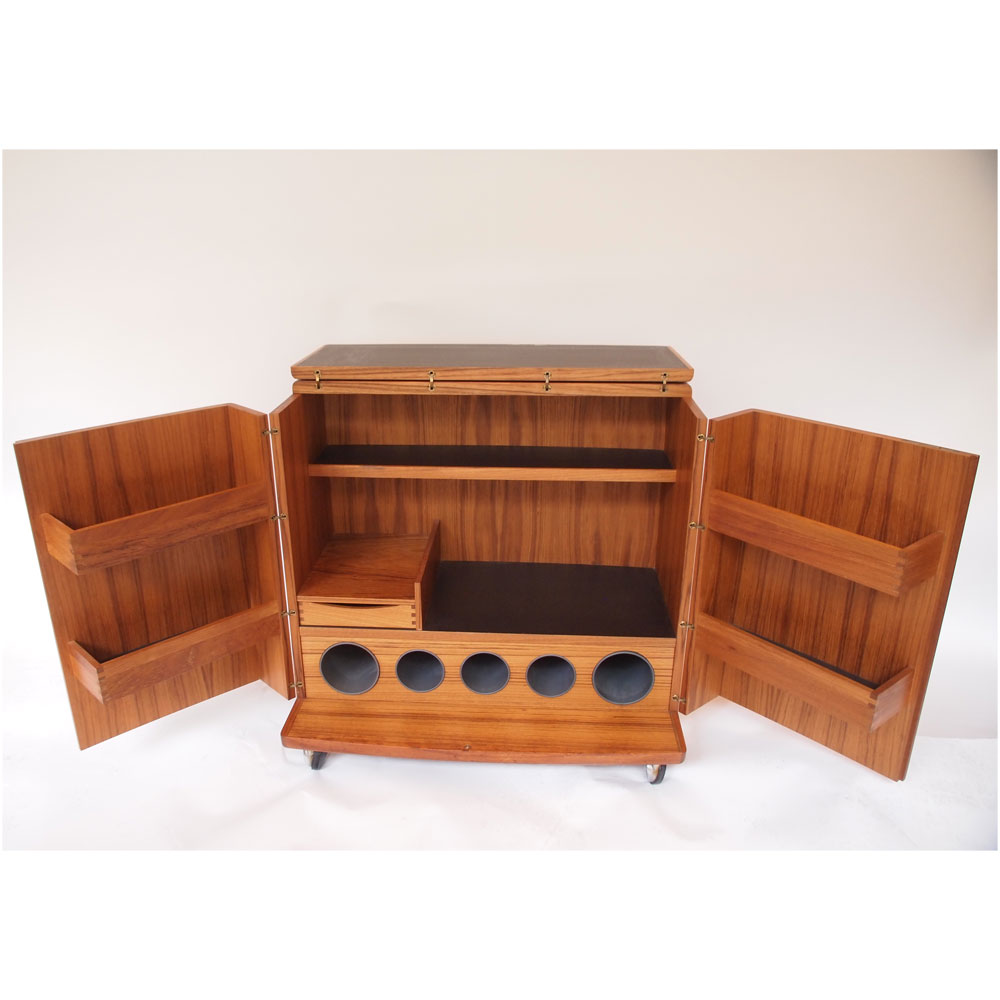 Bar scandinave danois Illum Wikkelso pour Silkeborg vintage années 60 – Image 4