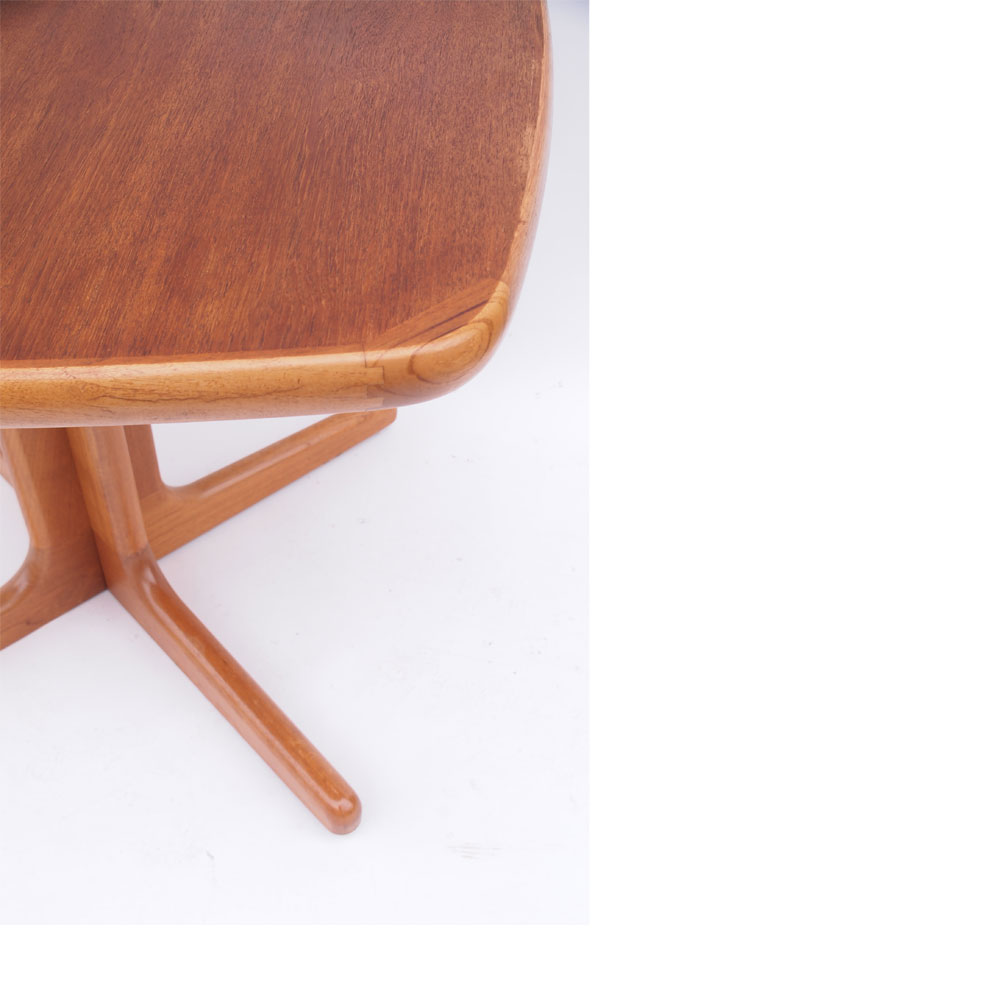 Table de salle à manger carrée arrondie scandinave danoise Ansager Mobler – Image 3