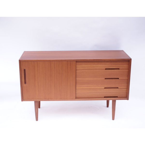 Enfilade scandinave vintage Nils Jonsson, Troeds