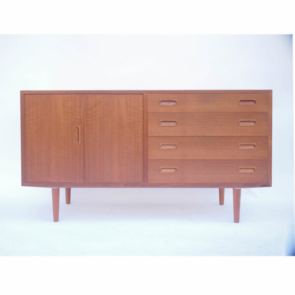 Enfilade scandinave danoise porte papillon Poul Hundevad #1