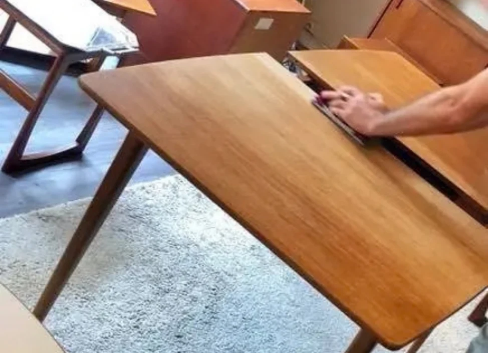 Restauration-meuble-scandishop-table